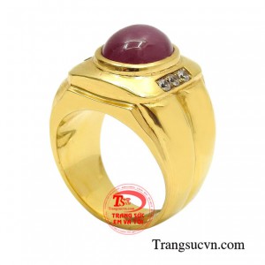 Điều khiến bạn trở nên đặc biệt hơn các quý ông khác nằm chính ở chiếc nhẫn ruby này.