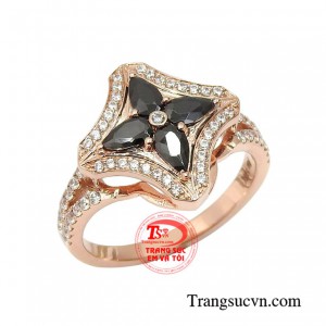 Nhẫn nữ vàng hồng sang trọng hợp thời trang.