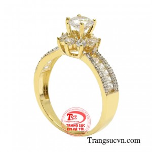Chiếc nhẫn nữ vàng điểm xuyến cho đôi tay của các quý cô tôn vinh nét thanh lịch và duyên dáng vốn có của người phụ nữ.
