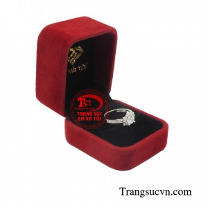 Nhẫn vàng trắng nữ xinh xắn là sản phẩm bán chạy hiện nay