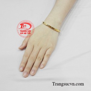 Vòng tay vàng tây 14k bền đẹp, chất lượng, chế tác theo yêu cầu khách hàng.