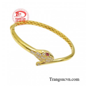 Sản phẩm mang lại cho người được nét thanh lịch, thời trang và sang trọng