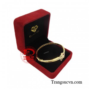 Vòng tay vàng phong cách sang trọng và cá tính