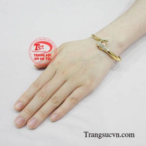 Vòng tay vàng phong cách thời trang