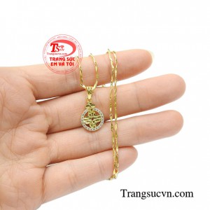 Bộ dây chuyền vàng bền đẹp, chất lượng, giao hàng nhanh toàn quốc.