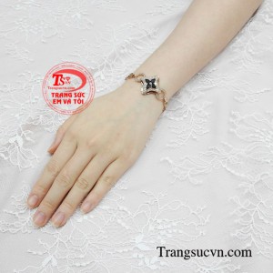 Lắc nữ vàng hồng thời thượng