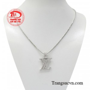 Bộ dây vàng trắng mạnh mẽ là dòng sản phẩm rất được phái mạnh ưa chuộng hiện nay