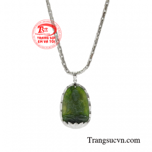 Người sở hữu bộ mặt dây này sẽ được đón nhận nhiều điều hạnh phúc và may mắn.