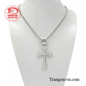 Bộ thánh giá vàng trắng đức tin hiện đang là mẫu trang sức được phái mạnh đặc biệt yêu thích.