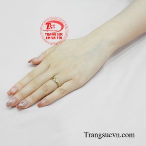 Cặp nhẫn cưới vàng thủy chung