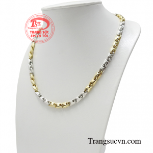 Sản phẩm phù hợp nhiều phong cách thời trang khác nhau. 