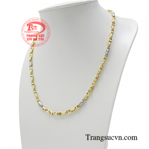 Sản phẩm dễ dàng kết hợp cùng nhiều trang phục và phong cách thời trang hiện đại.