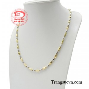 Sản phẩm luôn là phụ kiện được ưa chuộng bậc nhất bởi tính thời trang và sang trọng.