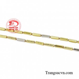 Dây chuyền nam vàng bền đẹp, giao hàng nhanh toàn quốc.