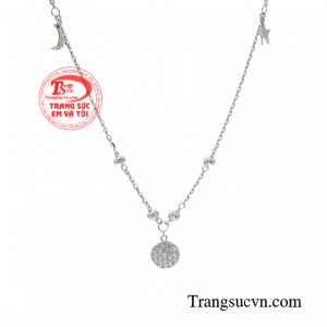 Đây là món quà ý nghĩa mà các chàng trai lựa chọn để dành tặng cho người con gái thân thương.