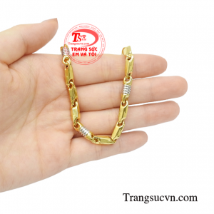 Lắc nam vàng năng động bảo hành uy tín.