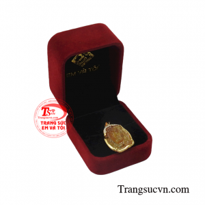 Mặt chúa Giê su an lành có giấy kiểm định.