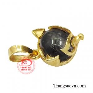 Khi diện món trang sức này bạn sẽ có được sự thông minh, xinh đẹp và có sức quyến rũ đến khó cưỡng. 