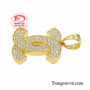 Mặt dây vàng tây thương hiệu trang sức Em và Tôi giao hàng nhanh trên toàn quốc.