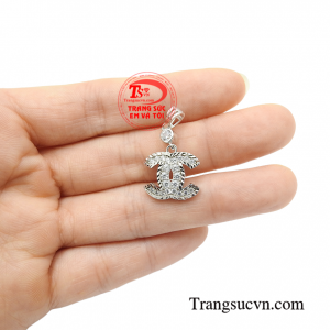 Mặt dây vàng trắng bền đẹp, chất lượng