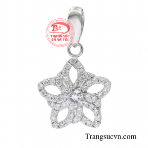 Mặt dây vàng trắng tinh khôi vàng 10k cao cấp, bền đẹp. 