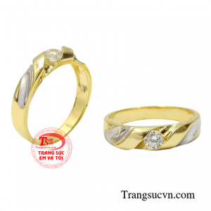 Và đôi nhẫn cưới vàng này sẽ là sự lựa chọn tuyệt vời dành cho các cặp đôi.