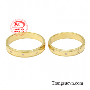 Hôn nhân chính là một bước ngoặt, một giai đoạn phát triển tình yêu mới gắn kết hai con người xa lạ với nhau.