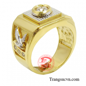 Nhẫn nam vàng thần thái được nhập khẩu từ Hàn Quốc, chế tác vô cùng tỉ mỉ, đẹp mắt.