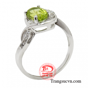 Nhẫn nữ peridot thành đạt