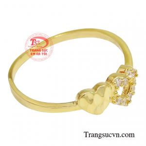 Sẽ thật tuyệt vời khi phối cùng những bộ váy thướt tha tôn vinh nét nữ tính, nhẹ nhàng cho các nàng.