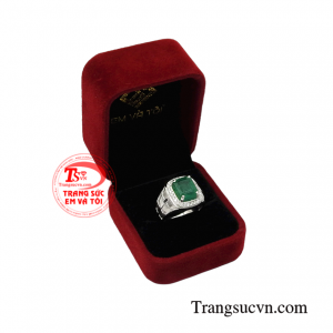 Nhẫn vàng trắng emerald nam tính mộc và hỏa.