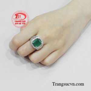 Nhẫn vàng trắng emerald nam tính cao cấp.