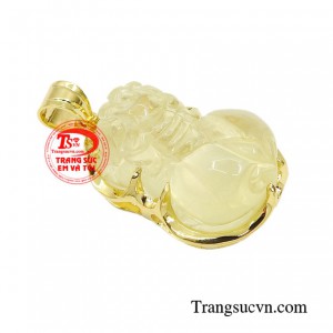 Sản phẩm phù hợp làm mặt dây chuyền đeo sang trọng, đẳng cấp