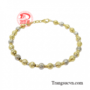 Đây sẽ là sự lựa chọn tuyệt mĩ dành cho những cô nàng sành điệu yêu thích phong cách thanh lịch và tinh tế