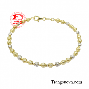 Vòng tay bi vàng yêu kiều là món quà tuyệt vời cho người bạn yêu thương