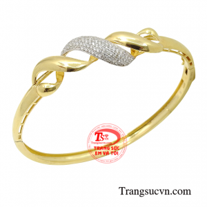 Vòng tay nữ vàng tây đảm bảo chất lượng sản phẩm, bảo hành chu đáo, thanh toán an toàn.