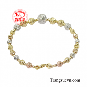 Chiếc vòng tay này sẽ giúp phái đẹp trông hiện đại và nổi bật hơn trước đám đông