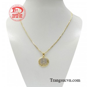 Bộ dây chuyền cá tính chưa bao giờ làm bạn phải thất vọng.