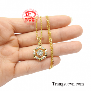 Bộ trang sức nữ thời trang sang trọng
