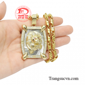 Bộ mặt dây nam phong độ năng động.