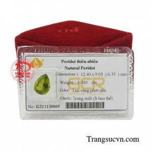 Vì vậy peridot được nhiều người sử dụng làm lá bùa hộ mệnh cho bản thân