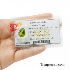 Sản phẩm phù hợp làm mặt nhẫn, mặt dây chuyền đeo vừa sang trọng, vừa hợp thời trang