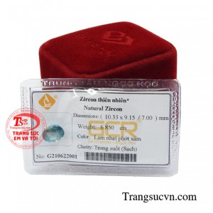 Viên đá này giúp cho người sở hữu nó mang lại vẻ đẳng cấp, quý phái, khẳng định vị thế.