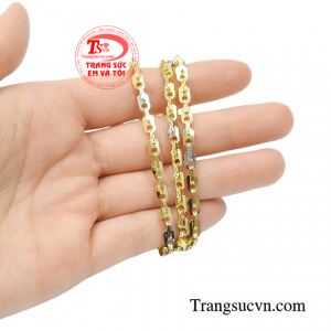 Dây chuyền nam vàng ưu tú giao hàng tận nơi.