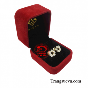 Hoa tai nữ vàng quý phái thời trang phái đẹp