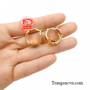 Hoa tai nữ vàng sang trọng