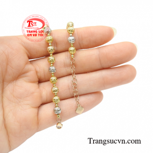 Lắc bi vàng cá tính thời trang