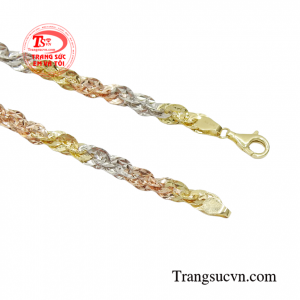 Lắc tay vàng Italy bền đẹp, chất lượng, giao hàng toàn quốc.