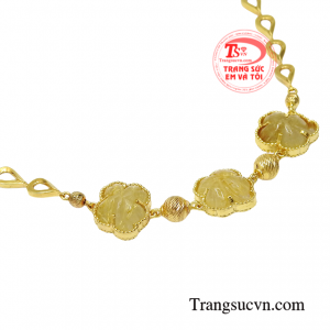 Sản phẩm có giấy kiểm định đá quý uy tín.