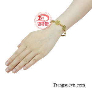 Lắc tay thạch anh tóc may mắn tinh tế.